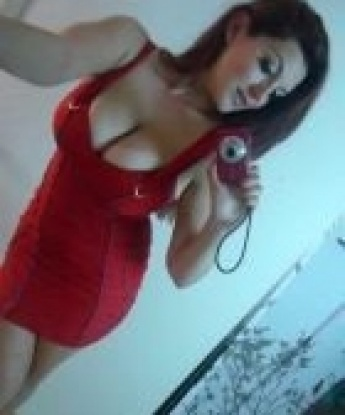 Мне 25 лет, и я обладаю опытом, который позволит мне удовлетворить весь твой внутренний огонь. Я живу в Москве и с удовольствием приглашу тебя ко мне в уютное место. Мои услуги включают классический секс, оральные ласки и многие другие радости. У меня есть отличные отзывы от предыдущих клиентов, которые подтверждают мою профессиональность. Посмотри мои фото – они говорят сами за себя. Я готова воплотить все тайные фантазии и сделать твои мечты реальностью. Не упусти шанс испытать незабываемое удовольствие! 😘😉 14002, 25 лет